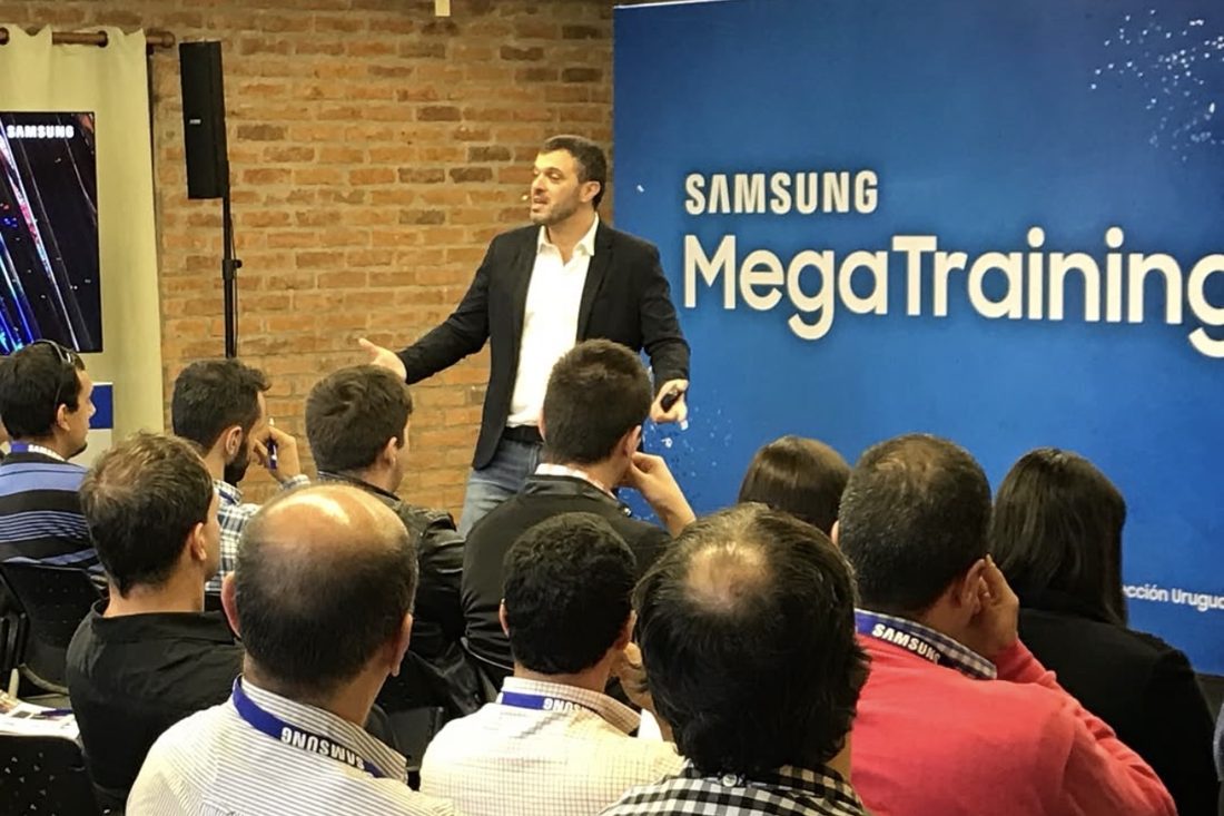 Dani Elhelou en un entrenamiento para equipos de Samsung