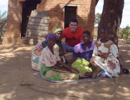 Trabajo con mujeres de la comunidad en Malawi